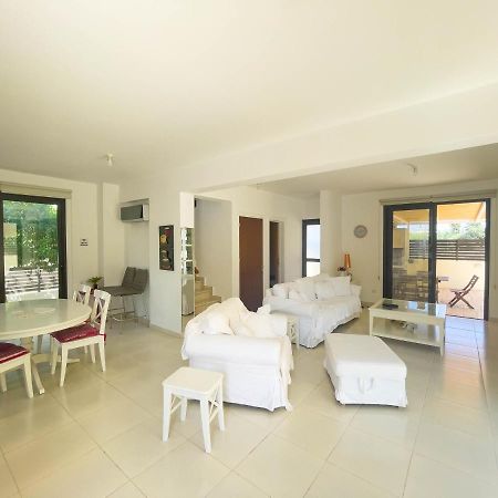 Villa Chrysa โปรทาราส ภายนอก รูปภาพ