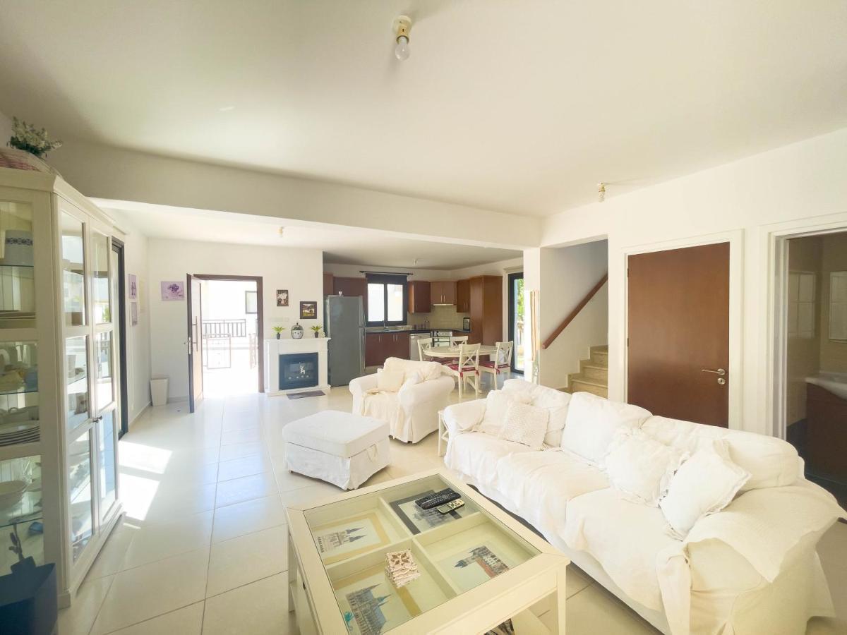 Villa Chrysa โปรทาราส ภายนอก รูปภาพ